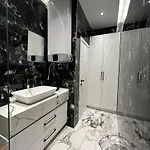 Loui Tirana Appartement *