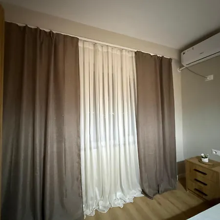 Lejlighed Loui Tirana