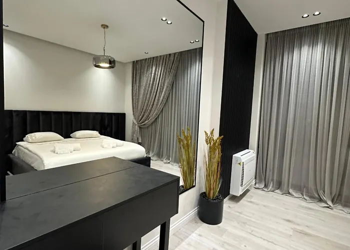 Loui Tirana Apartment